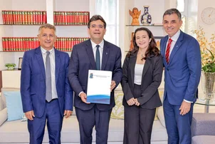 Rafael Fonteles oficializa nomeação da nova reitoria da Uespi