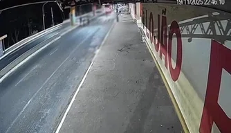 Câmera flagra assassinato de morador de rua