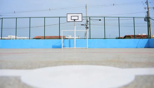 Quadra Poliesportiva no Parque Brasil IV