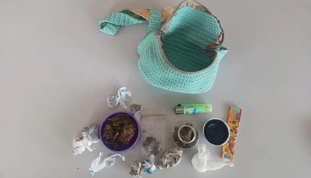 Drogas apreendidas durante acompanhamento tático