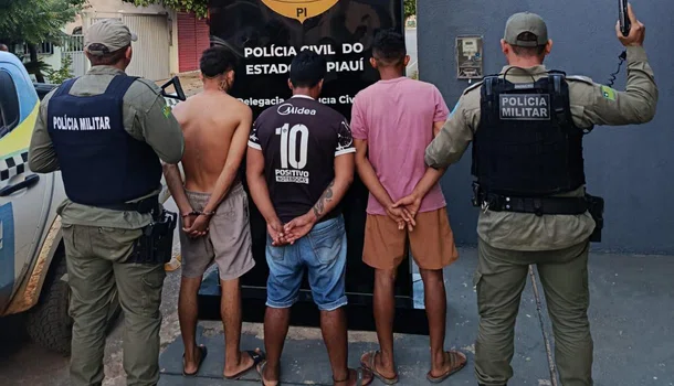 Trio é preso por porte de entorpecentes