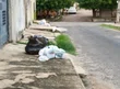 Acúmulo de lixo no bairro Colorado