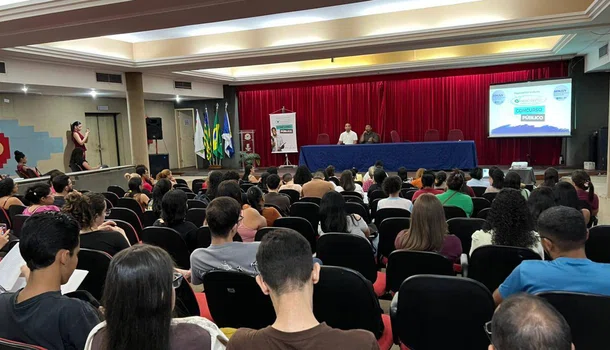 Estudantes de preparatório para concurso público
