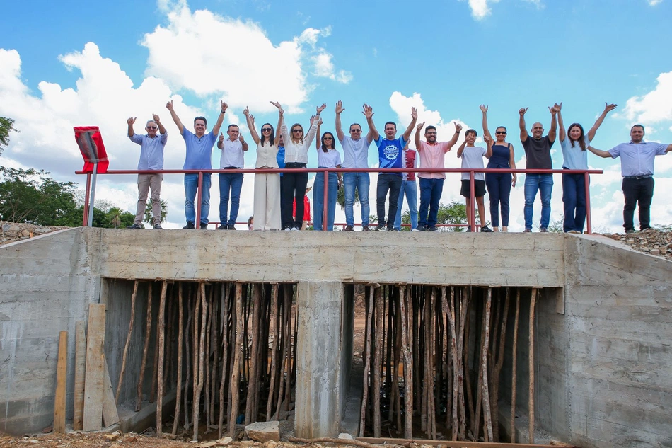 Inauguração de obras em Caraúbas do Piauí