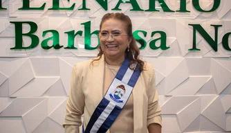 Prefeita de Pimenteiras Lúcia Lacerda