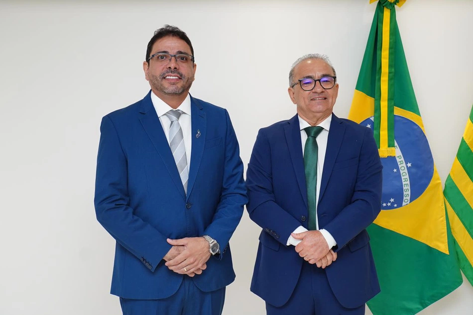 Agrimar Rodrigues, presidente interino do Judiciário piauiense e Aderson Nogueira, governador interino