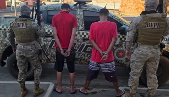 Dois homens são presos por tráfico de drogas