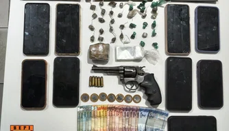 Materiais apreendidos pela Polícia Militar em Nossa Senhora dos Remédios