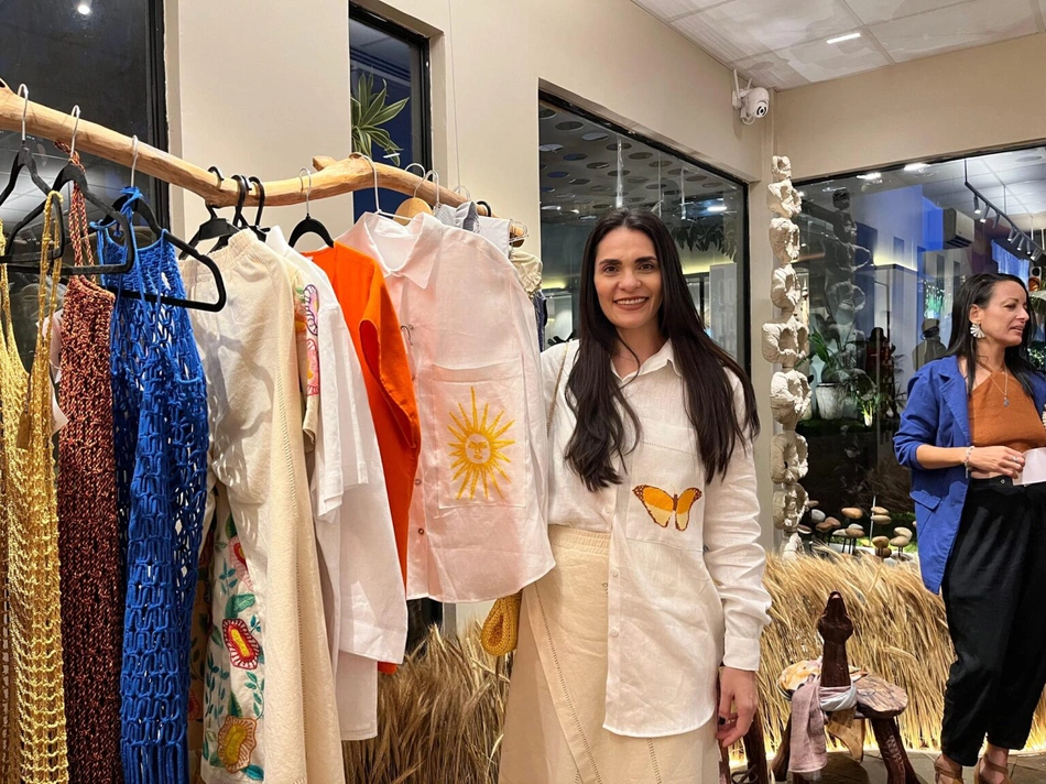 Ana Paula, artesã da Fundação Ruralista