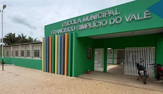 Nova Escola Municipal Francisco Simplício do Vale,