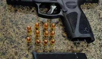 Força Tática apreende arma