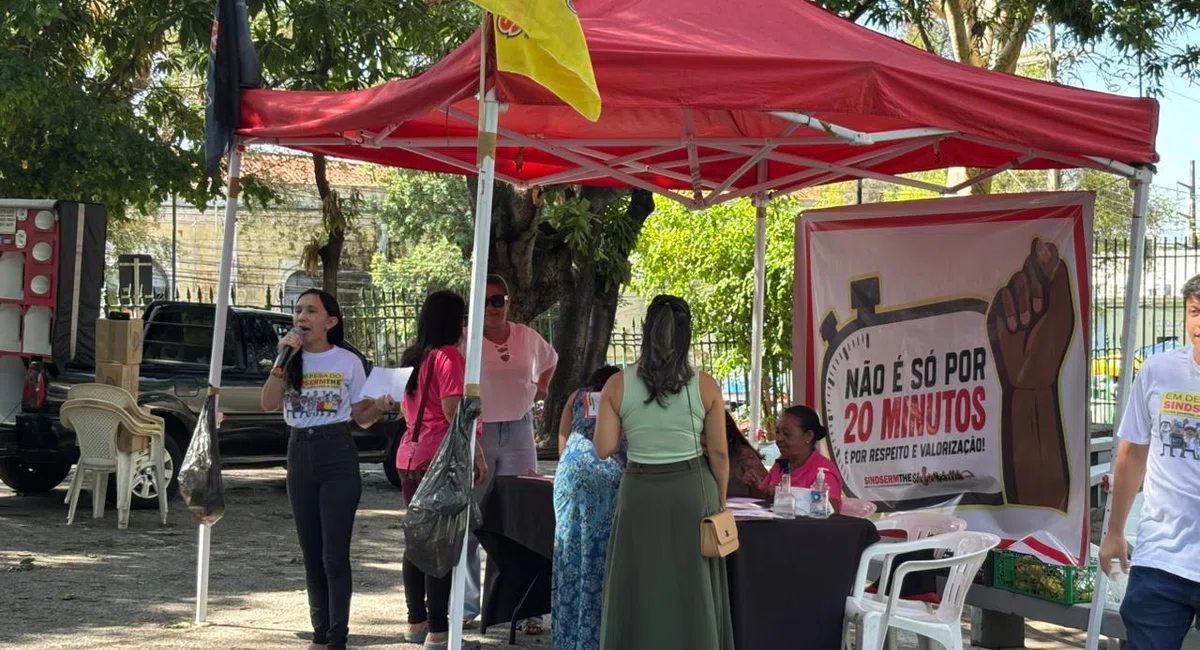 Assembleia dos professores da rede municipal de ensino