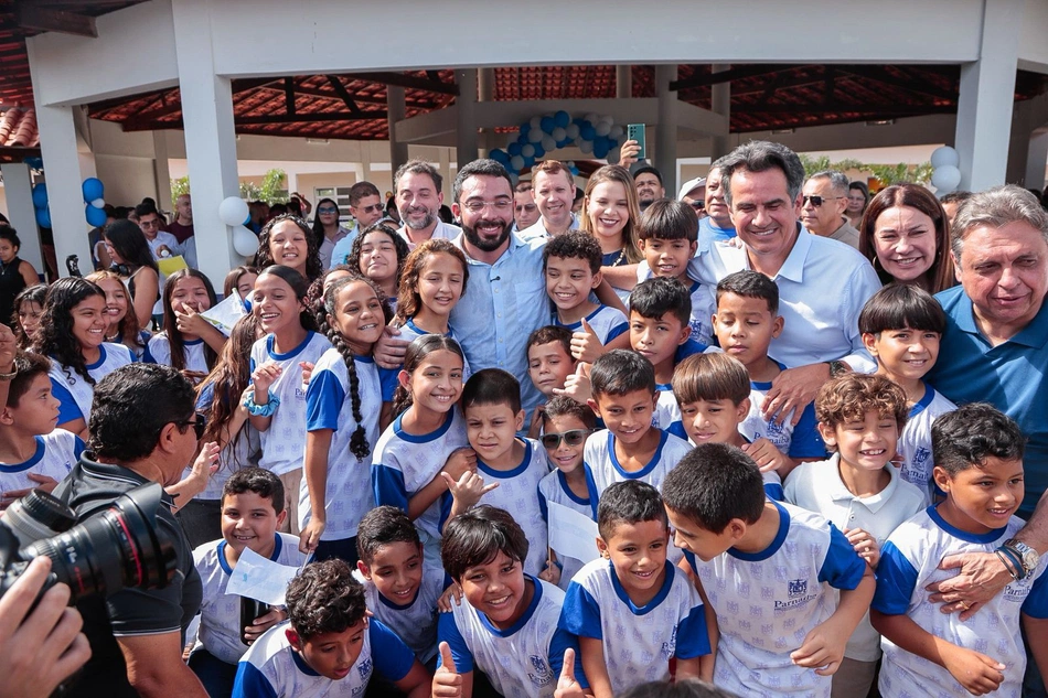 Ciro Nogueira cumpre agenda intensa em Parnaíba