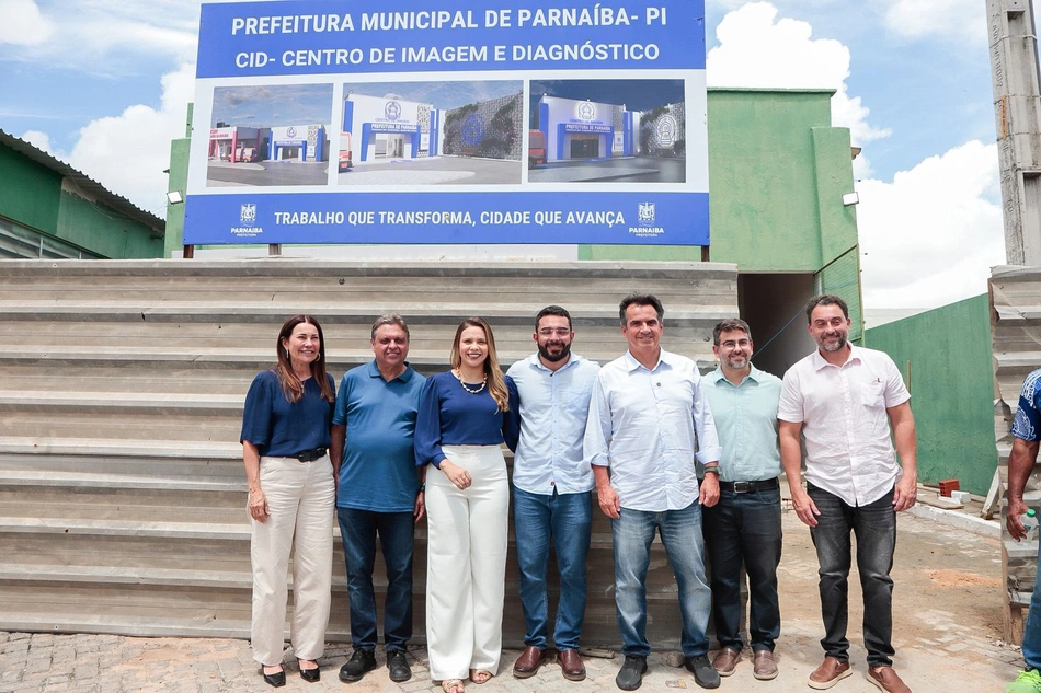 Ciro Nogueira cumpre agenda intensa em Parnaíba