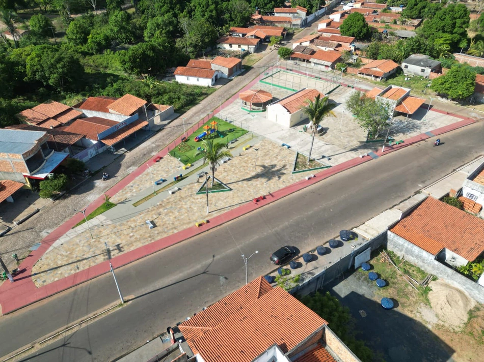 Nova Praça Santa Luzia na Avenida São José