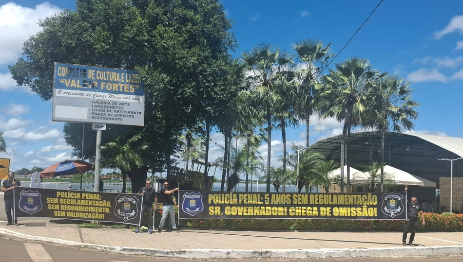 Movimento sindical ocupa ruas de Campo Maior em prol da regulamentação da Polícia Penal