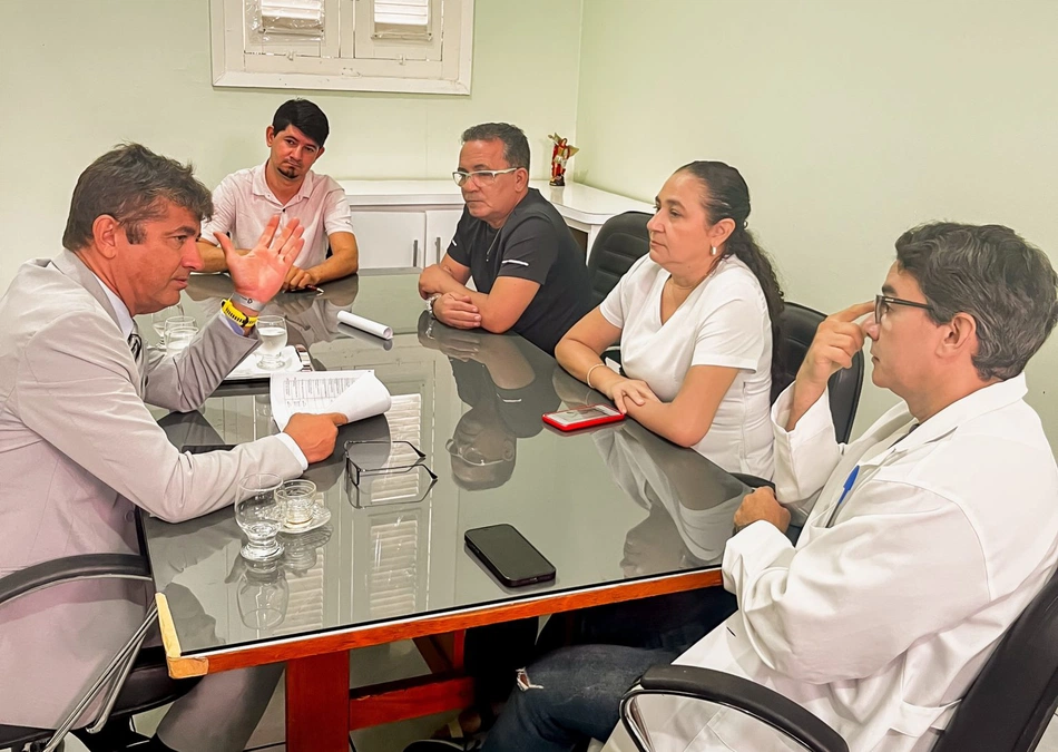 Reunião com o promotor de Justiça Marcelo de Jesus Monteiro Araújo