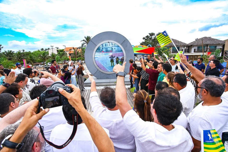 Inauguração de portal interativo em Barra Grande, Cajueiro da Praia