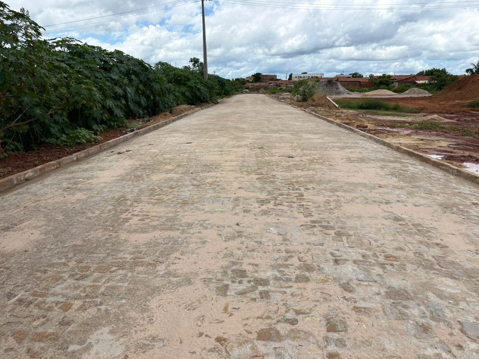 Pavimentação em Esperantina