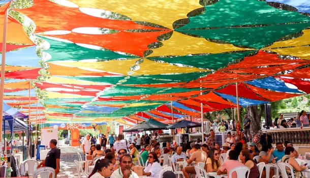 Feira na Praça Pedro II