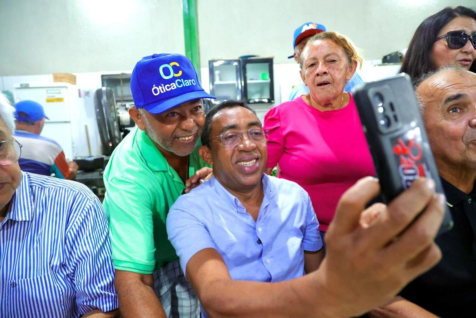Joel cumpre agenda por mais de dez cidades em três dias