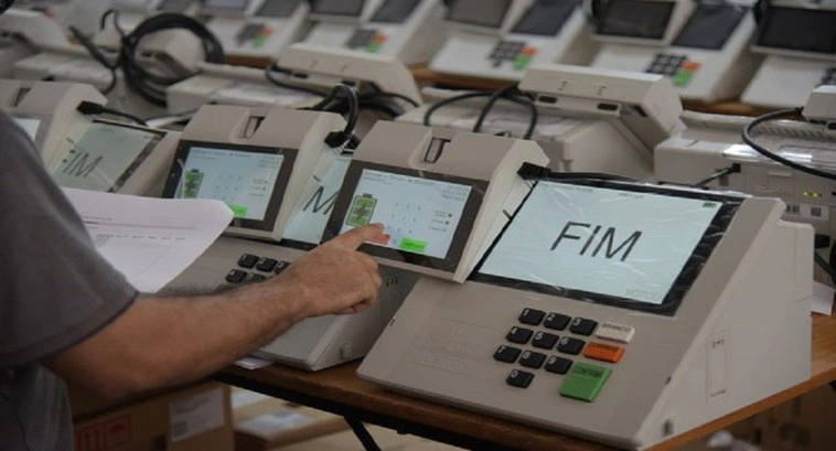 Urna eletrônica