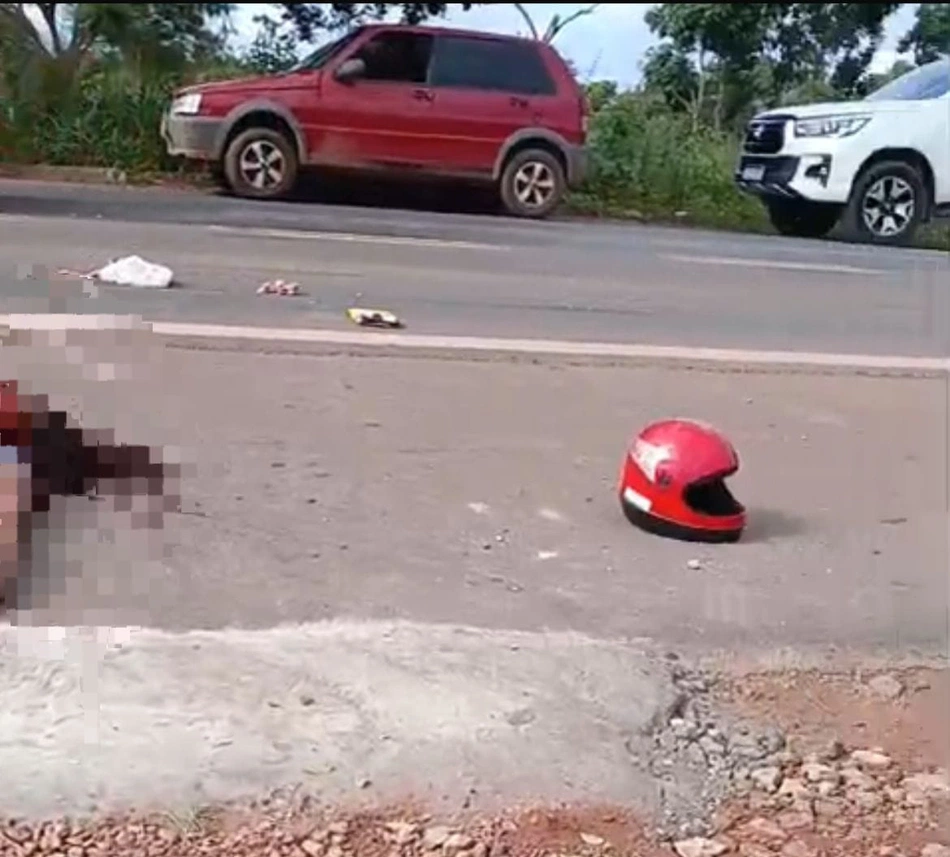 Colisão entre moto e carro deixa mulher morta na BR-226 em Timon