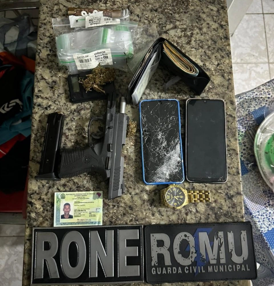Polícia deflagra operação contra o tráfico de drogas em diversas zonas de Teresina