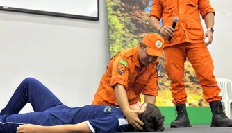 Defesa Civil realiza nova etapa da campanha Banho Seguro em Piracuruca e Esperantina