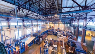 Indústria brasileira cresce 0,7% em abril, aponta IBGE
