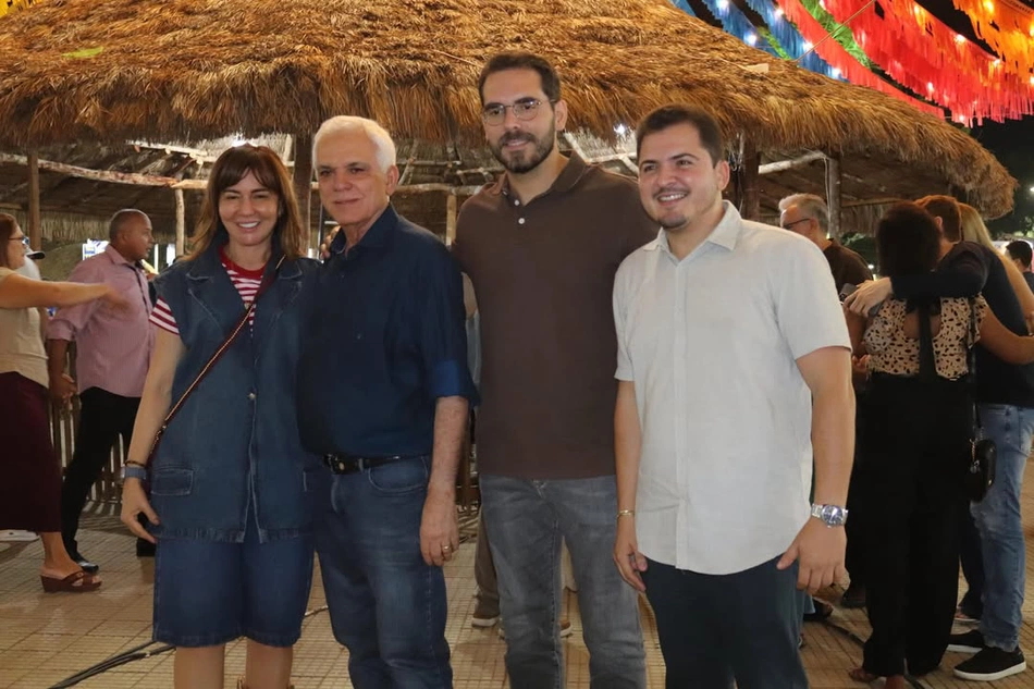 Prefeita Ivanária Sampaio participa dos festejos de Santo Antônio em Campo Maior