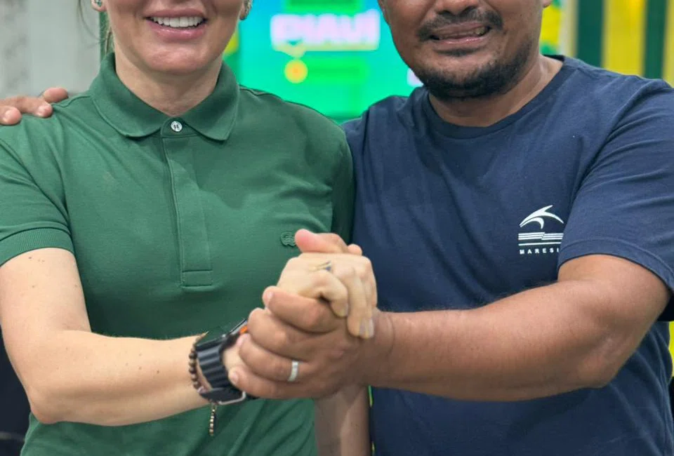Ginásio Dídimo de Castro fica lotado durante lançamento das pré-candidaturas de Themistocles Filho e Marco