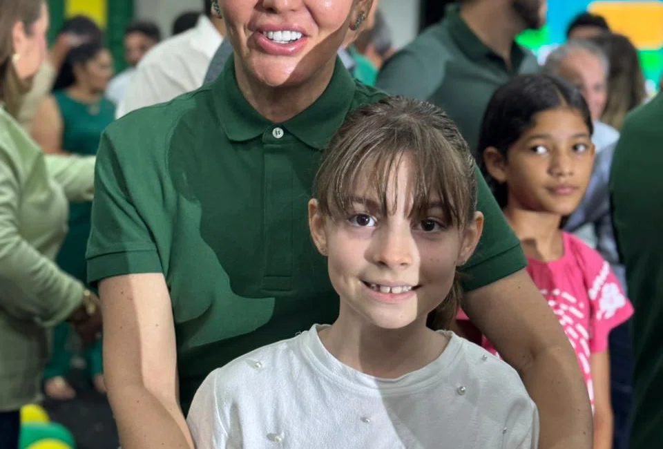 Ginásio Dídimo de Castro fica lotado durante lançamento das pré-candidaturas de Themistocles Filho e Marco