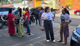 Servidores protestam contra reajuste de 9% no PLANTE