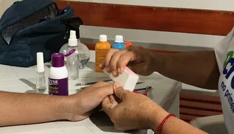 Curso de Manicure e Pedicure