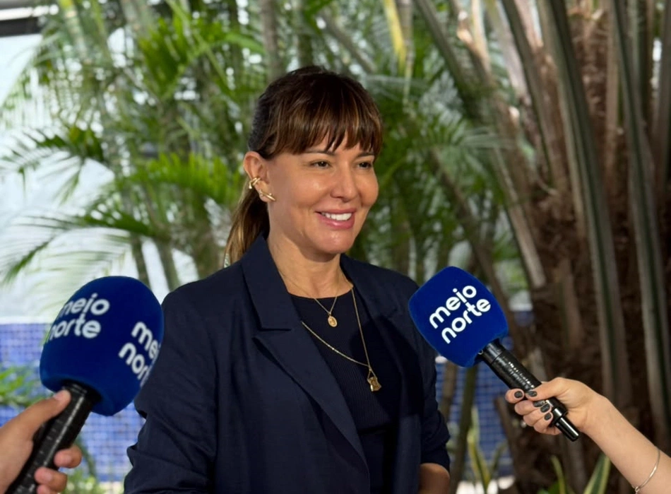 Prefeita Ivanária Sampaio participa de entrevistas em Teresina para divulgar São João da Esperança