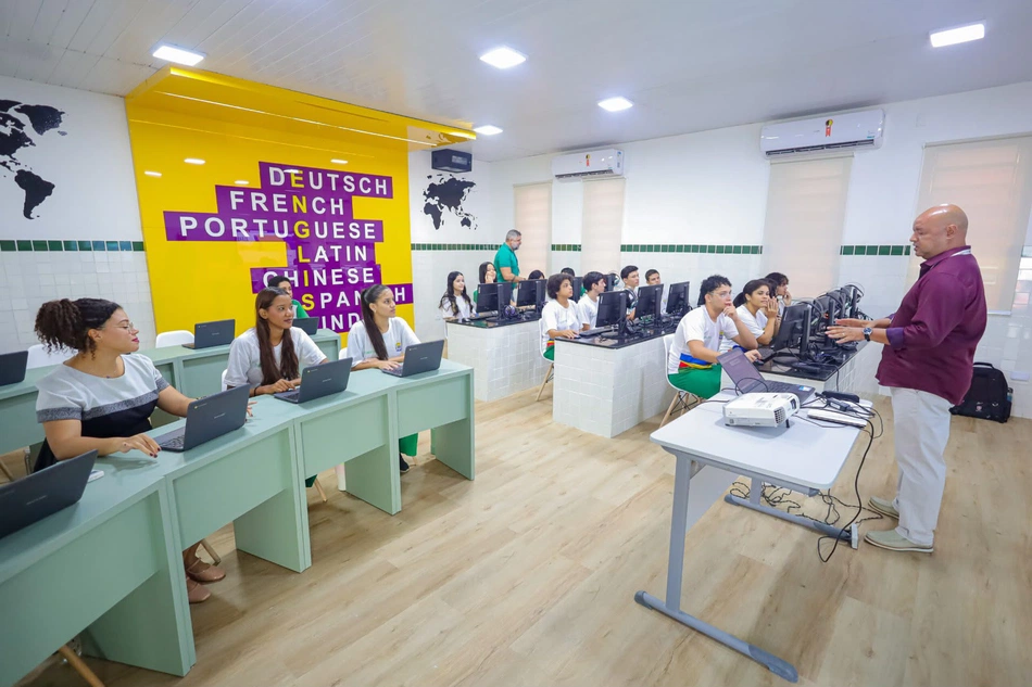 Centro Cultural de Línguas abre matrículas para cursos no 2º semestre
