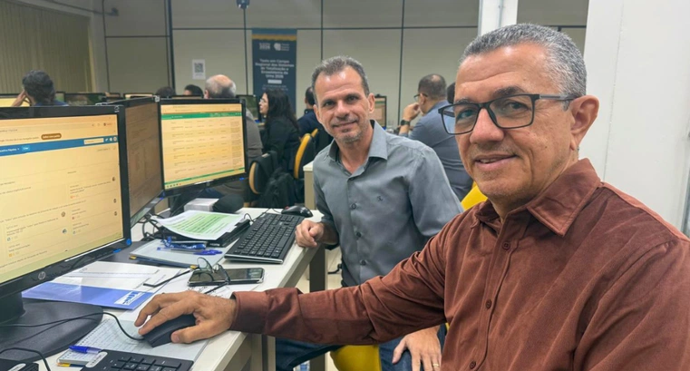 Chefe da SEGSIE, Jairo Martins, e o chefe da SEVIN, Wellington Jerônimo