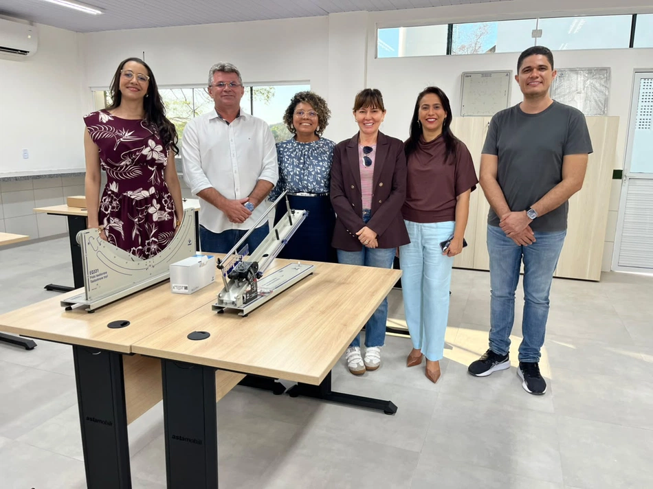 Prefeita de Esperantina, Ivanária Sampaio, visita o IFPI - Campus Altos