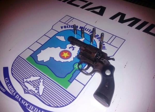 Arma apreendida(Imagem:Reprodução) Arma apreendida(Imagem:Reprodução)