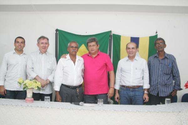 Caravana do PMDB em Santo Antônio dos Milagres(Imagem:Reprodução)