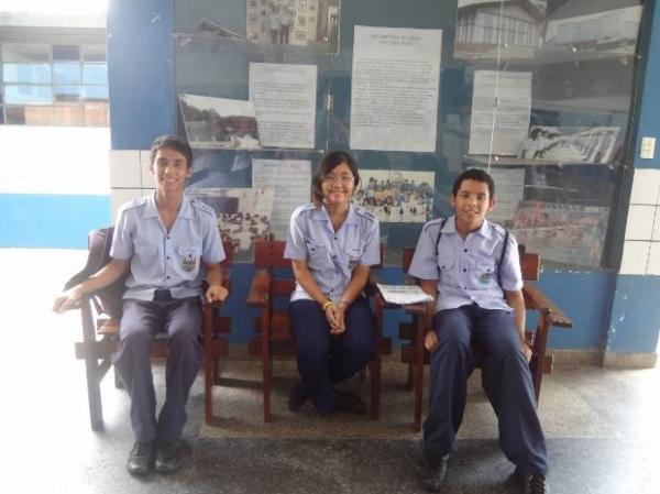 Do ensino fundamental ao médio, o uso do uniforme completo é exigência para poder frequentar as aulas (Imagem:Reprodução) Do ensino fundamental ao médio, o uso do uniforme completo é exigência para poder frequentar as aulas (Imagem:Reprodução)