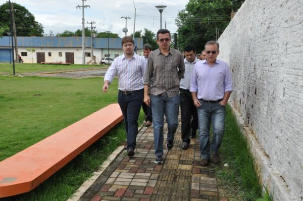 e o presidente da Câmara Municipal de Teresina, vereador Rodrigo Martins (PSB), (Imagem:Semcom)