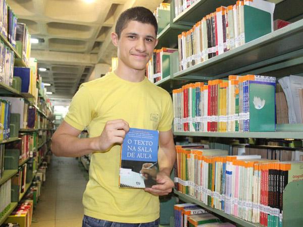Estudante disse que participar de grupo de discussão e fazer laboratório de redação lhe ajudou(Imagem:Reprodução) Estudante disse que participar de grupo de discussão e fazer laboratório de redação lhe ajudou(Imagem:Reprodução)