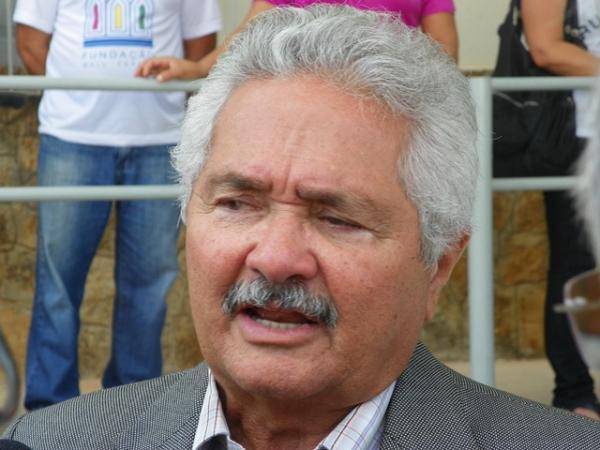 Ex-prefeito de Teresina Elmano Férrer.(Imagem:Reprodução) Ex-prefeito de Teresina Elmano Férrer.(Imagem:Reprodução)