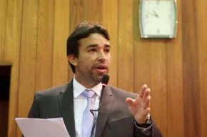 Marden Menezes