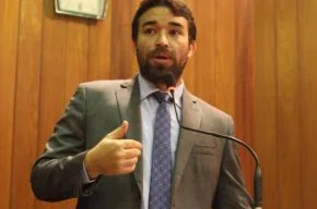Marden Menezes