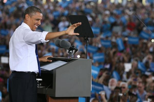 O presidente dos EUA, Barack Obama, faz campanha em Virginia Beach, na Virgínia, nesta quinta-feira (27)(Imagem:Reprodução) O presidente dos EUA, Barack Obama, faz campanha em Virginia Beach, na Virgínia, nesta quinta-feira (27)(Imagem:Reprodução)