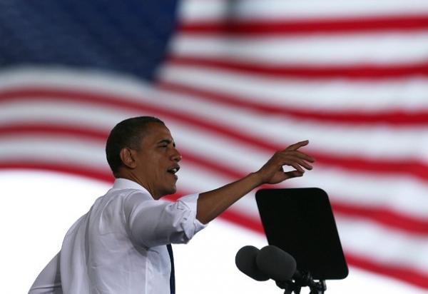 Obama discursa em ato de campanha em Virginia Beach, no estado da Virginia, nesta quinta-feira (27)(Imagem:Reprodução) Obama discursa em ato de campanha em Virginia Beach, no estado da Virginia, nesta quinta-feira (27)(Imagem:Reprodução)