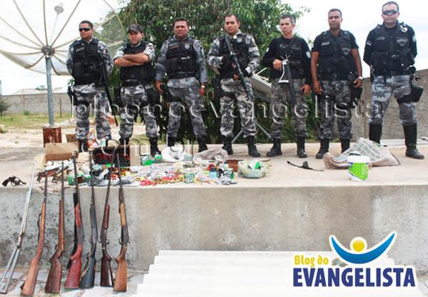 Policiais envolvidos na operação.(Imagem:Reprodução) Policiais envolvidos na operação.(Imagem:Reprodução)